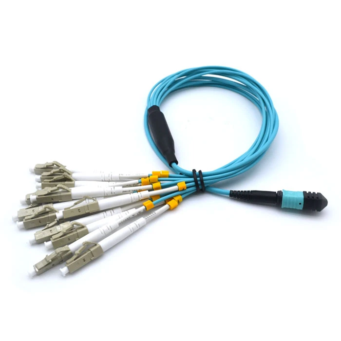 OM4 Multi-Fiber 100Gb Multimode 50/125 כבל סיבים אופטיים MTP/MPO ל-LC Breakout 12 Fiber